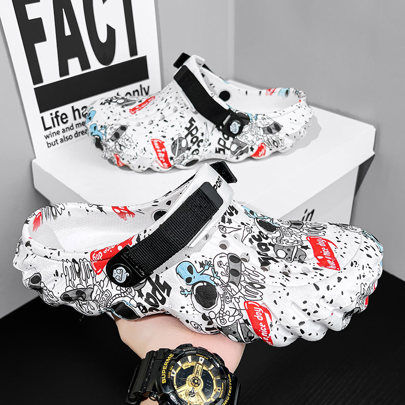 Comercio exterior tallas grandes zapatos con agujeros para hombres EVA caucho y plástico ropa exterior sandalias Baotou de moda conducción de verano dos zapatos de playa