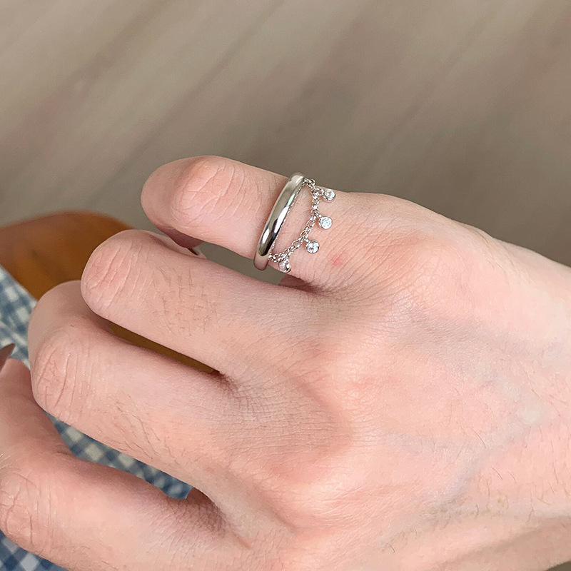 Stylish Fidget Ring For Anxiety Relief And Quiet Stress Control_voghion.com