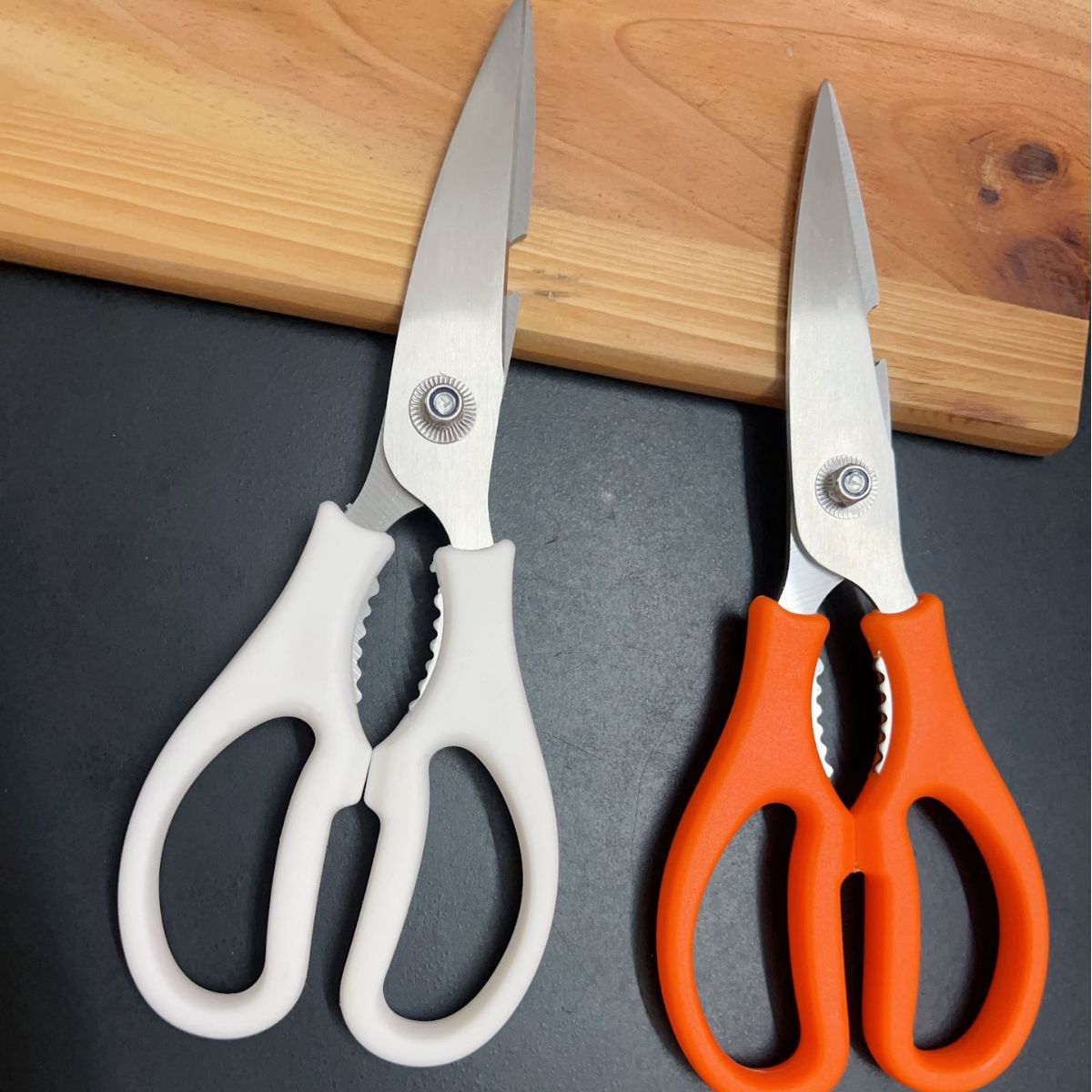 Factory Direct stainless steel scissors household scissors multi-functional chicken bone scissors multi-functional scissors one-piece delivery