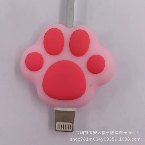 Foundation red cat paw