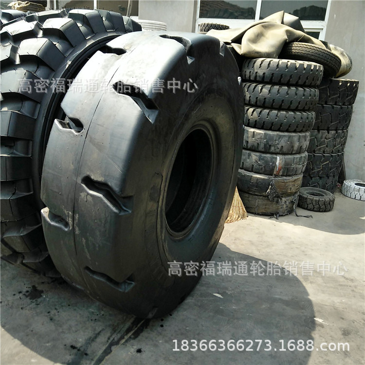 全新港口堆高机正面吊工程轮胎16.00-25斜交充气耐磨轮胎1600-25