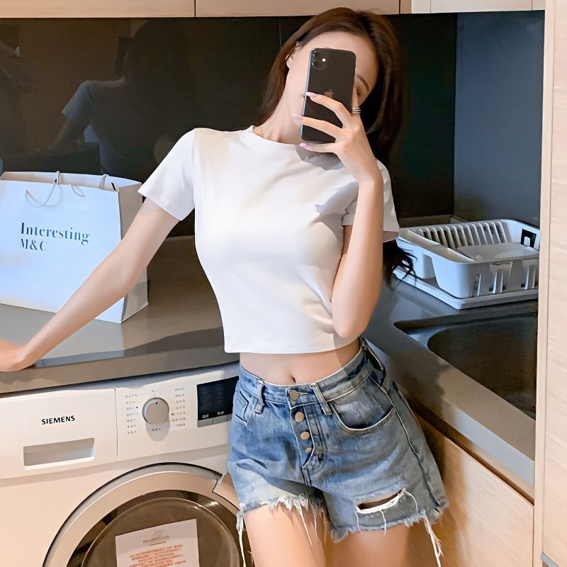 女性用ショートタートルネックTシャツ、半袖、スリムフィット、へそ露出、純粋な欲望スタイルのセクシーなトップス、夏の純綿右肩Tシャツ|undefined