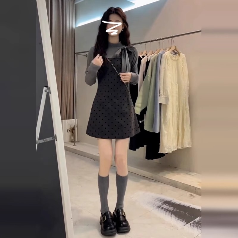 2025新款小个子miu系穿搭一整套连衣裙子女秋冬法式波点短裙套装|undefined