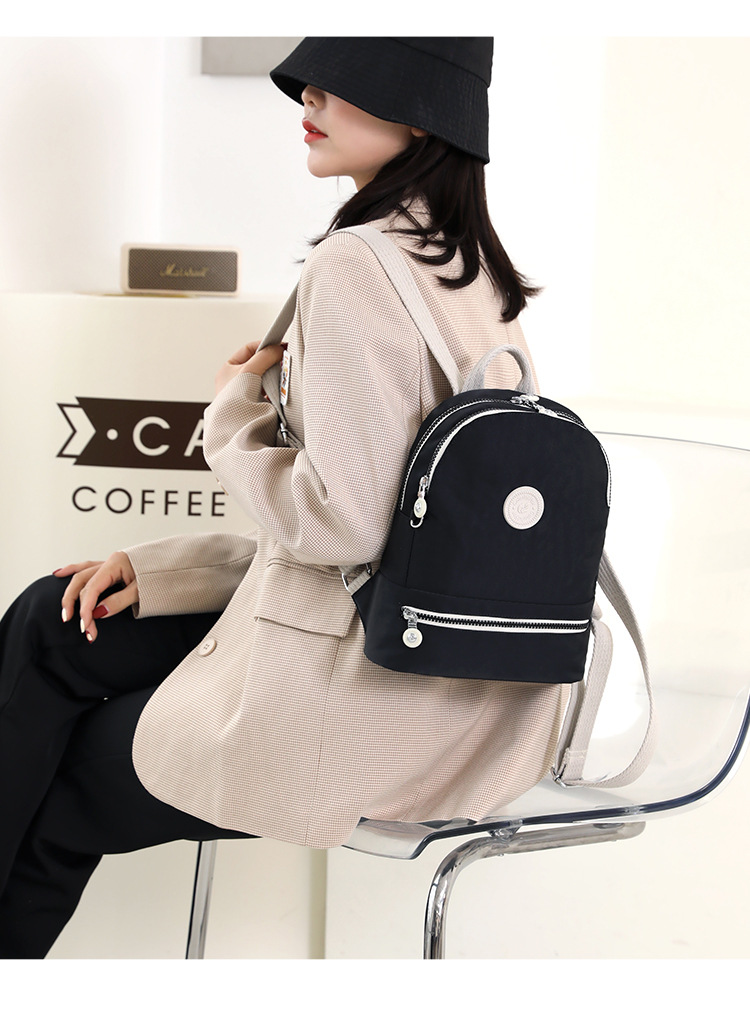 Cross-border exclusive ladies' backpacks, outdoor casual portable backpacks, large-capacity water-resistant nylon schoolbags for school undefined