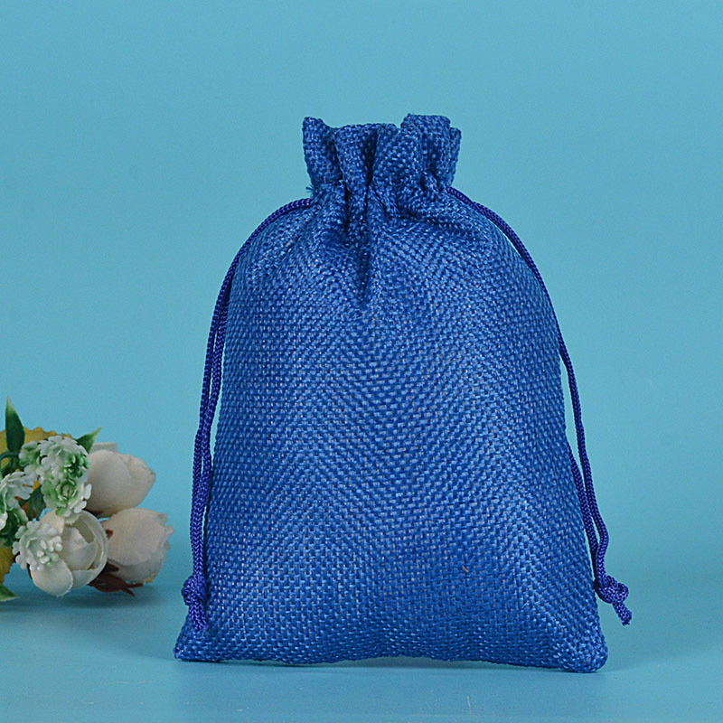 льняная сумка 7*9 см; темно-синяя нейлоновая веревка с сапфиром