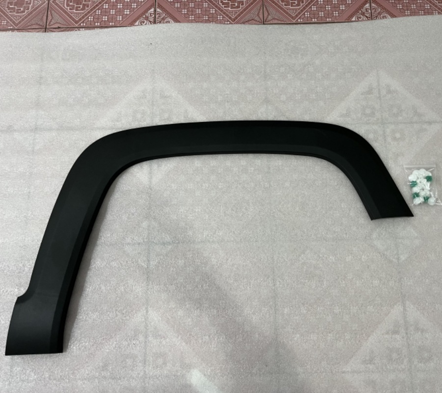 Suitable for Jeep Jeep Gac Fca Renegade Front Wheel Eyebrow Rear Wheel Eyebrow Front Wheel Extension Original Car Model Weijia