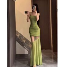 �ļ��¿������@�ݰ����~β�Lȹ�������|�W��ƴ�ӵ����B��ȹŮ