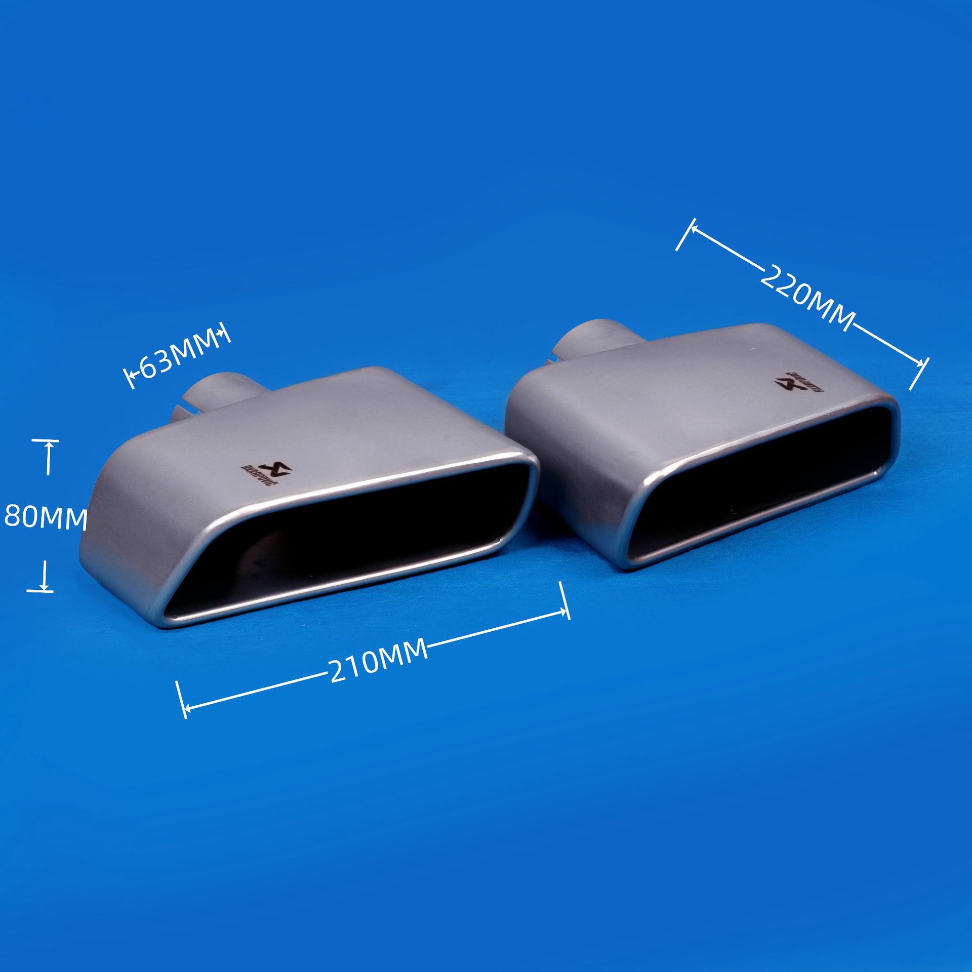 メーカー卸売車のステンレス鋼修正チタンブラックサイレンサー角口排気管テールスロートテールパイプ BMW に適しています