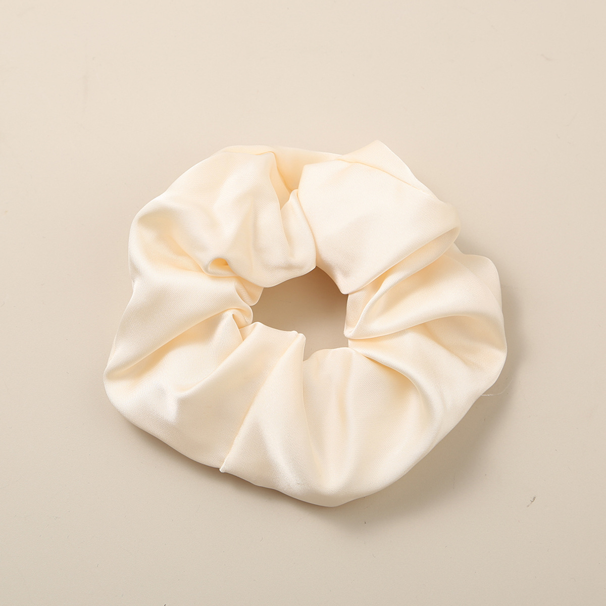 #1 밀크 화이트 새틴 특대형