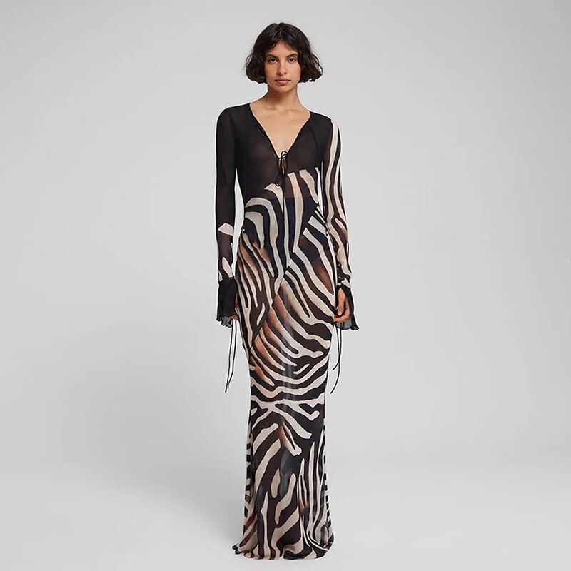 K25D76501 Cross-Border European and American Style 2026 Summer Fashion Color-Blocking Printed Sexy V-Neck Mesh Long-Sleeve Dress