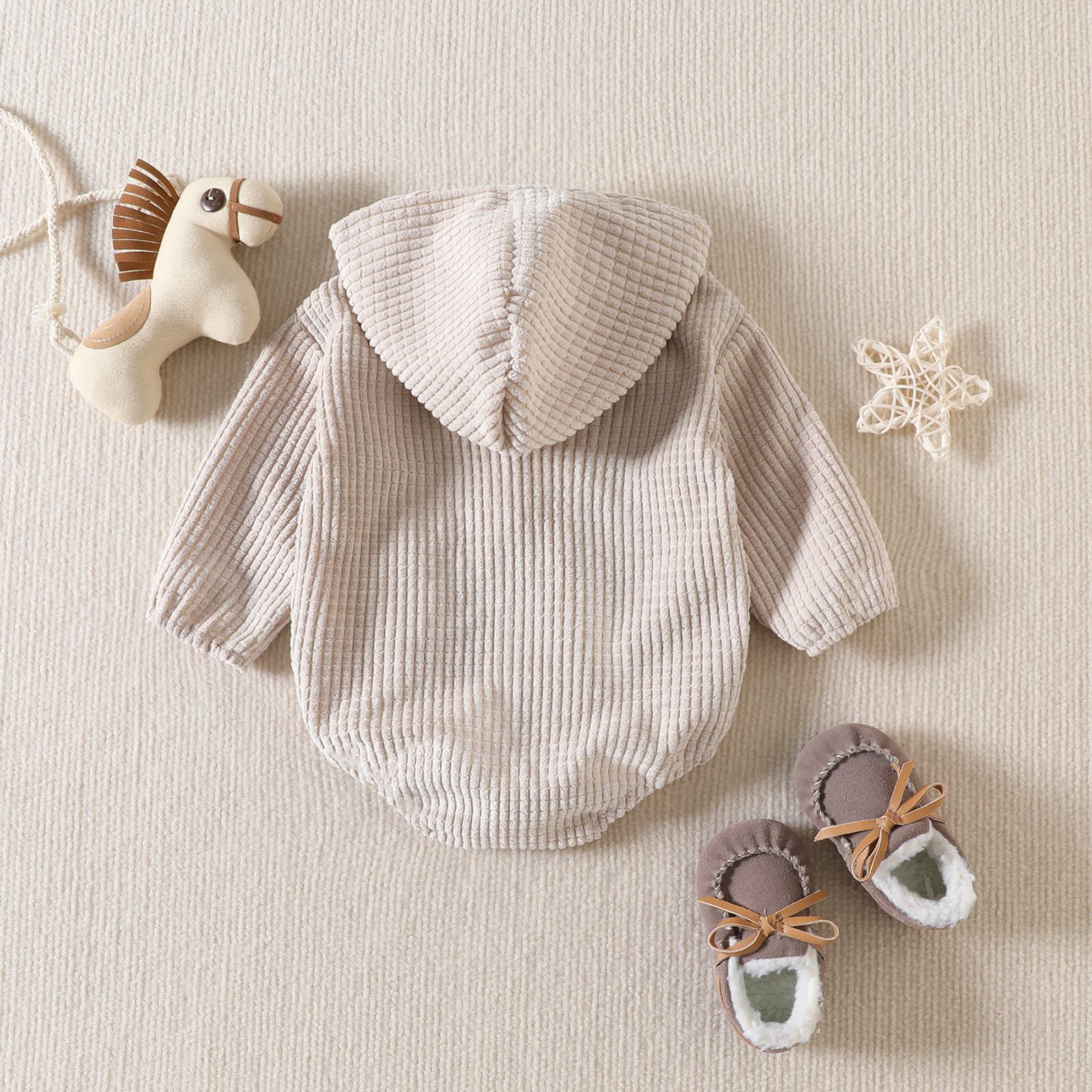 Fashion Solid Color Corduroy Baby Rompers display picture 3