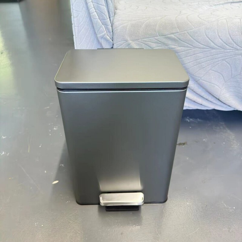 30L Stainless Steel Square Pedal Bin with Lid, Kitchen Storage Bin, Recyclable, Silent Upgrade