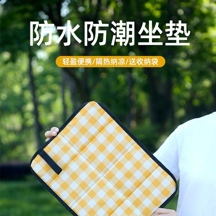 휴대용 옥스포드 천 접이식 방수 매트 야외 잔디 매트 냉각 방지 매트 도매 하이킹 매트 두꺼운