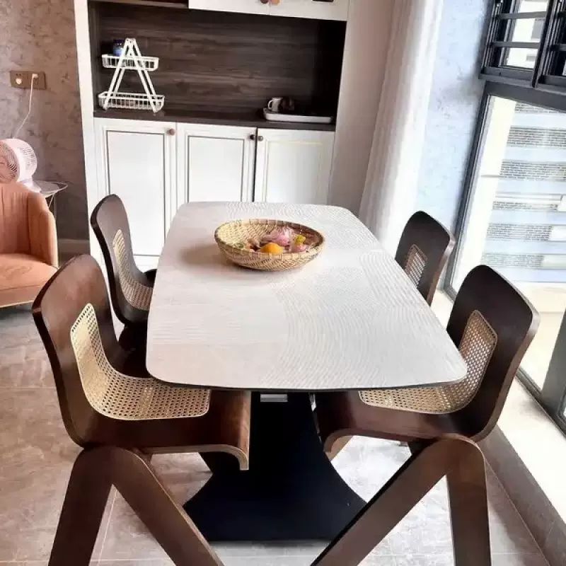 设计师中古复古轻奢藤编卧室创意法式实木靠背餐椅爆款北欧风简约