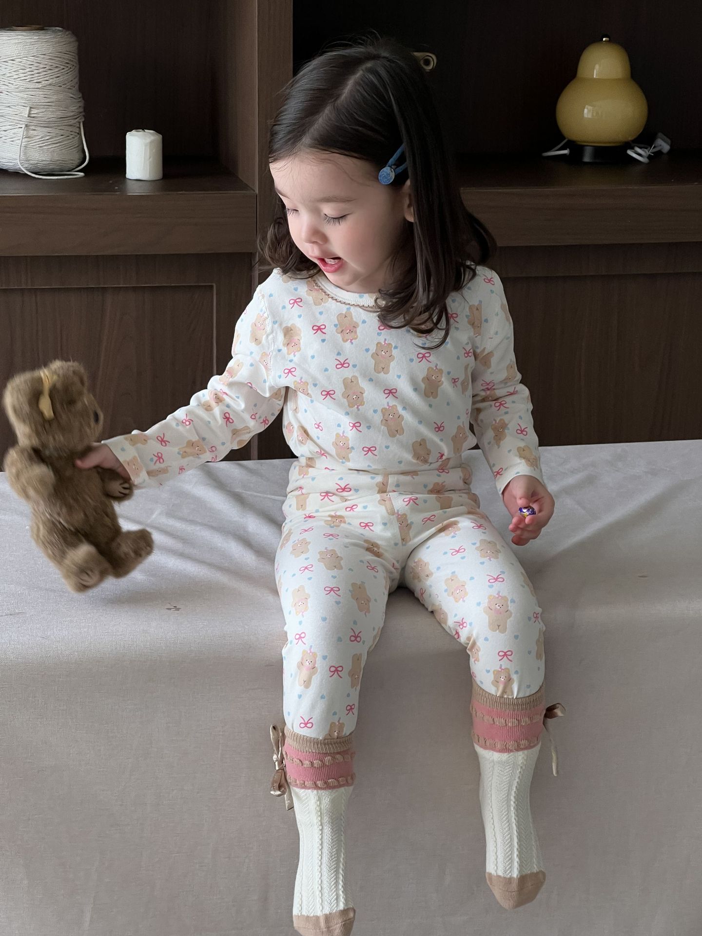 Conjunto de ropa infantil para otoño, estilo coreano, conjunto de dos piezas para niñas, pijamas de otoño para bebés.