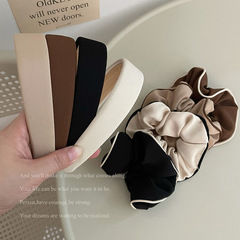 Sweet Accessory Hair Pin Hair Clasp Straight Bangs Headband Fat Ring Trendy Same as Famous People Versatile Outdoor Wide Edge Retro Headband for Women