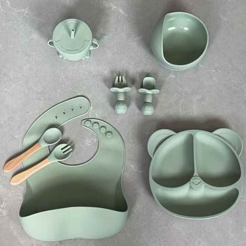 ベビー用品 シリコン製食器 ベビー用補助食器 子供用食器 ベビー食器セット 子供用品 8点セット|undefined