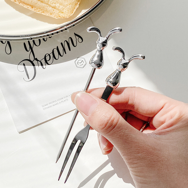 Hogar creativo conejo Tenedor de fruta de acero inoxidable cuchara para niños Tenedor de palo de fruta pastel de postre tenedor ins lindo