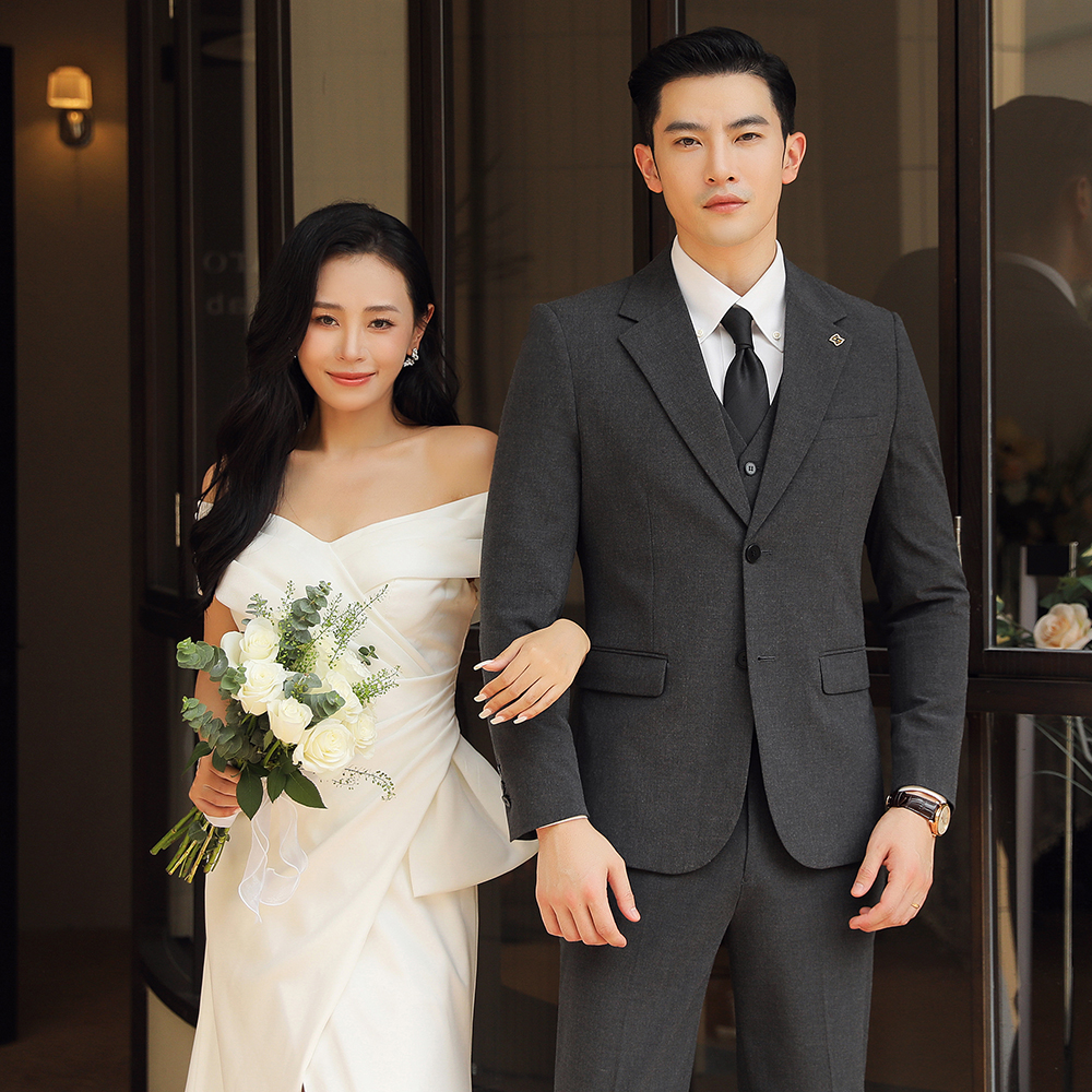 新郎用ウェディングスーツ メンズ 韓国風 スリムフィット フォーマルスーツ ビジネススーツ 洋装 スリーピーススーツ