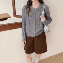 秋季新款针织衫休闲百搭宽松条纹麻花单排多扣针织毛衣外套