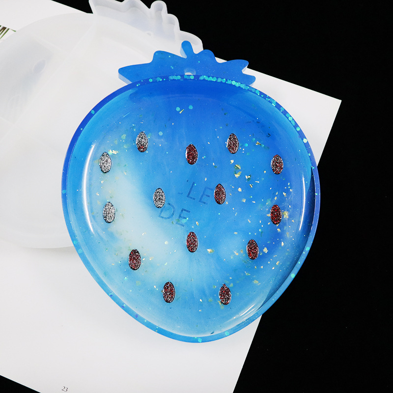 Cross-border hot new product strawberry fruit plate silicone mold DIY crystal glue size tray resin table setting mold