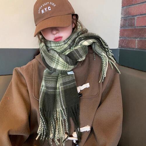 Green retro plaid imitation cashmere scarf for women in autumn and winter, versatile high-end shawl, thickened warm scarf, dual-purpose