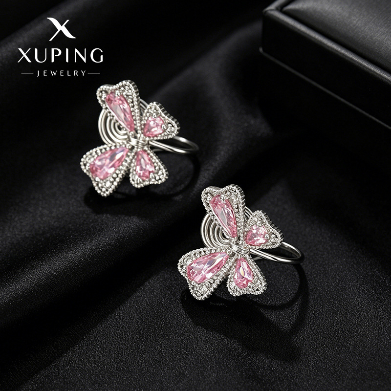 Xuping gemas artificiales ligeras sensación de lujo mariposa mosquito incienso bandeja de auriculares temperamento viento sin agujeros de orejas para usar auriculares