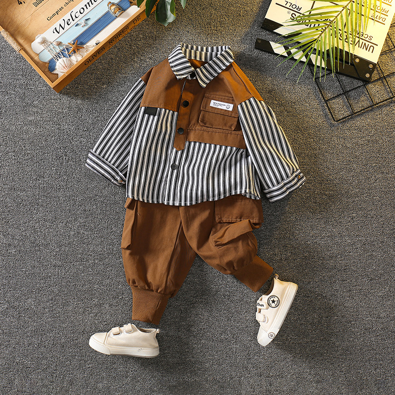 6096 traje de suéter a rayas para niños 2025 primavera y otoño nuevo estilo ropa de celebridades de Internet para niños ropa de otoño para bebés de dos piezas de moda