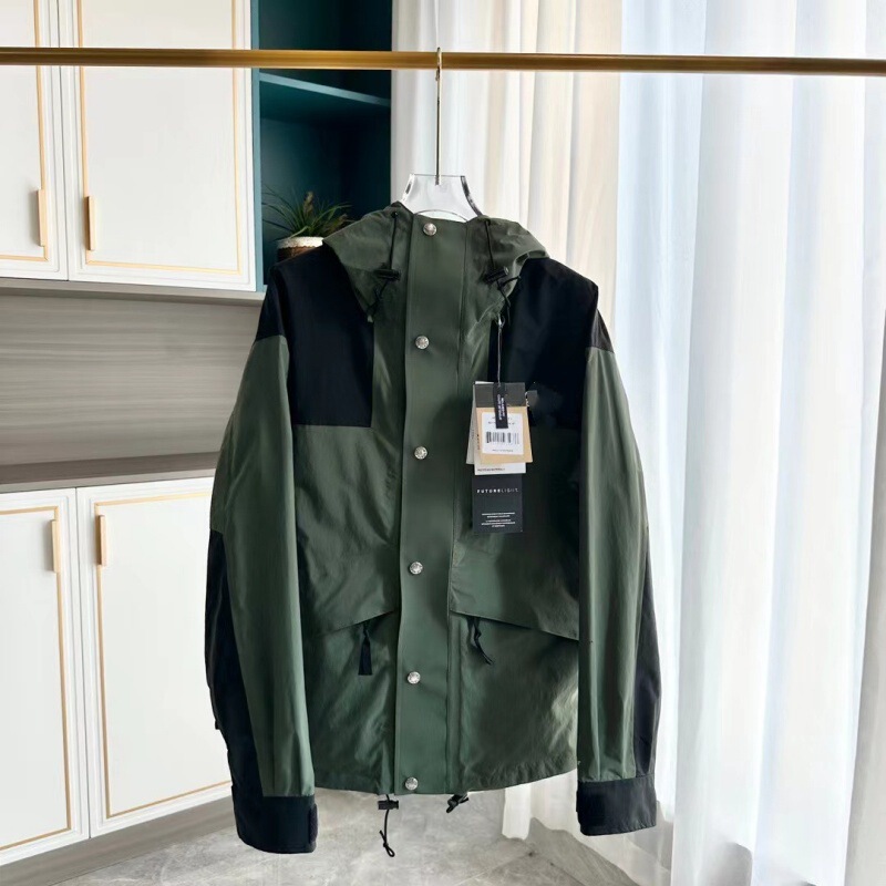 北家1986突撃服アウトドア登山防水通気単層コートに乗る防風ジャケット|undefined
