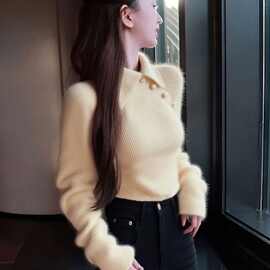 气质翻领坑条设计感针织衫毛衣可外穿内搭女秋冬款加厚慵懒风上衣