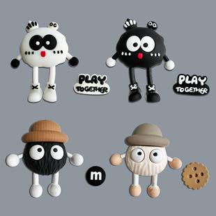 ���N��ͨ���кڰ�ú�򶴶�ЬЬ�����Ь�����bDIY���3d���w