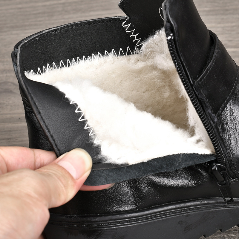 妈妈棉鞋冬季真皮平底加绒短靴防滑保暖老人皮鞋中老年软底女棉靴