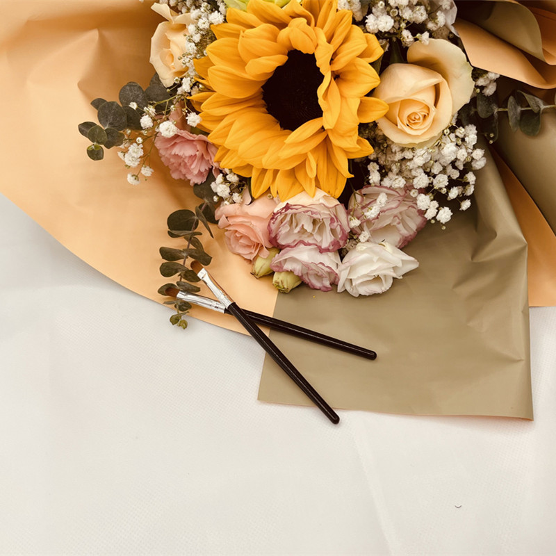 Cepillo de sombra de ojos directo de fábrica mango de plástico cepillo de sombra de ojos mango largo cepillo de labios cepillo de maquillaje herramientas de maquillaje de belleza