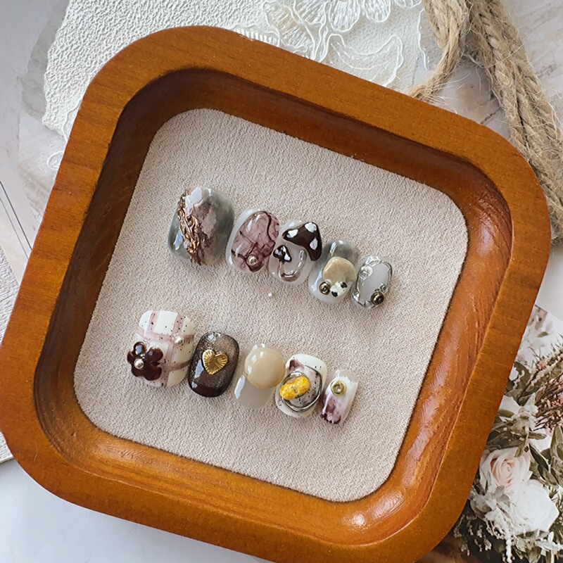 Purely Handmade Wearable Nails Wholesale Ins Retro Literary Style Stereo Relief Mushroom Plaid High-End Finished Manicure