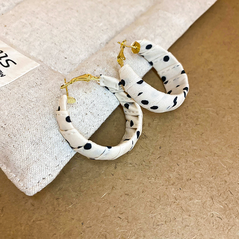 2 # Aguja de plata-blanco