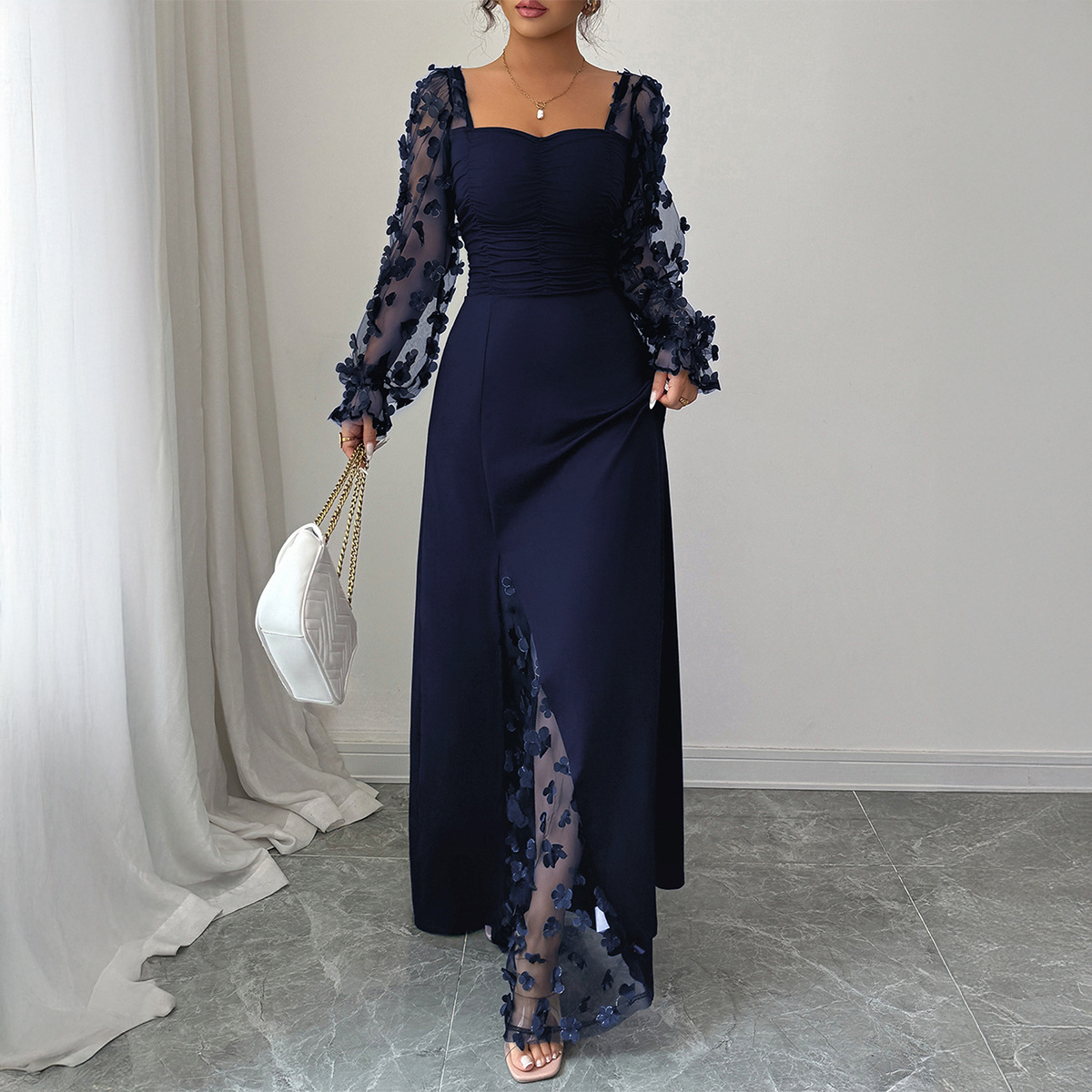 Women's Elegant Long-Sleeve Maxi Dress