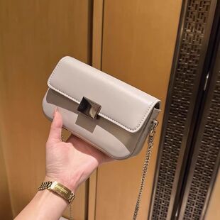 ���������|��С������Ů�¿��¿���Ʒ朗l�μ�б���ͨ��С��