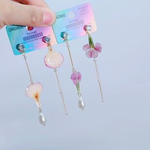 Original carnation plant glue DIY handmade Japanese and Korean temperament asymmetric Acacia plum tassel earrings earrings