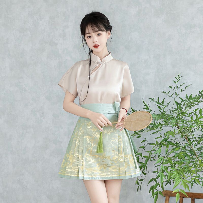 原创鹤鹿同春汉服女中国风改良汉元素新中式短款薄款马面裙8934|undefined