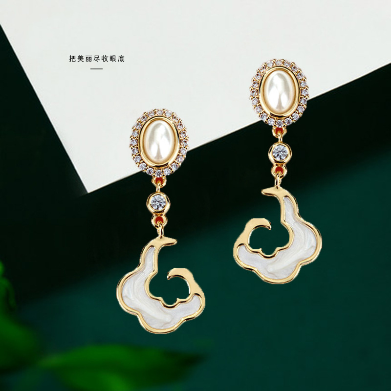 DL03268 宫廷祥云耳环.jpg