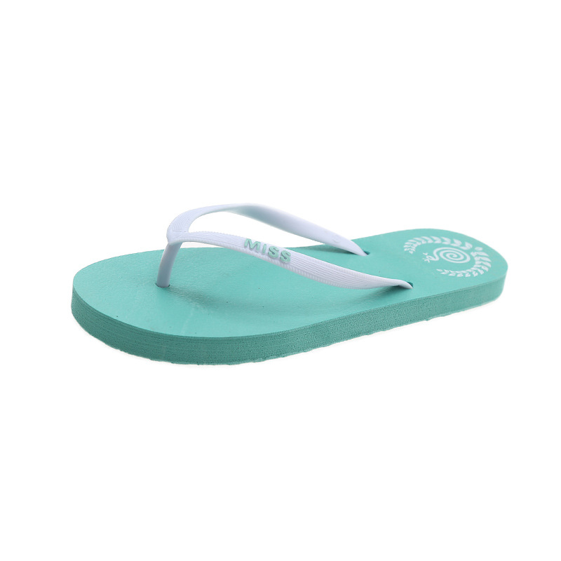 Simple Flip-Flops Women's Summer Non-Slip Wearing Internet Popular New Arrival Cartoon Flat Seaside Beach Sandals and Slippers ins Trendy