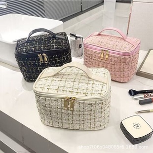 New Cosmetic Bag Small Fragrant Style Large Capacity High-end Retro Portable Satchel Cosmetic Toiletry Bag Cosmetics Bag