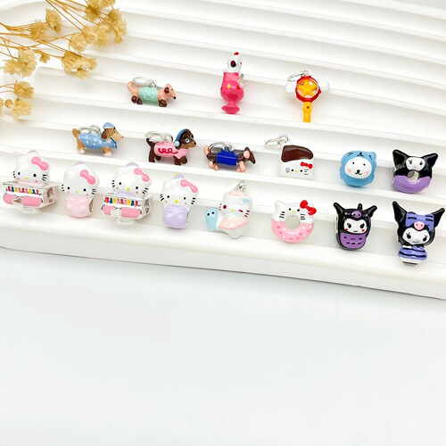 Diy three-dimensional alloy dripping oil cartoon sausage dog kurumi pendant beaded jewelry accessories beads exquisite accessories