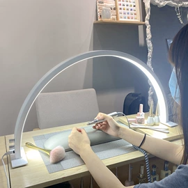 吊灯;美甲机;落地灯