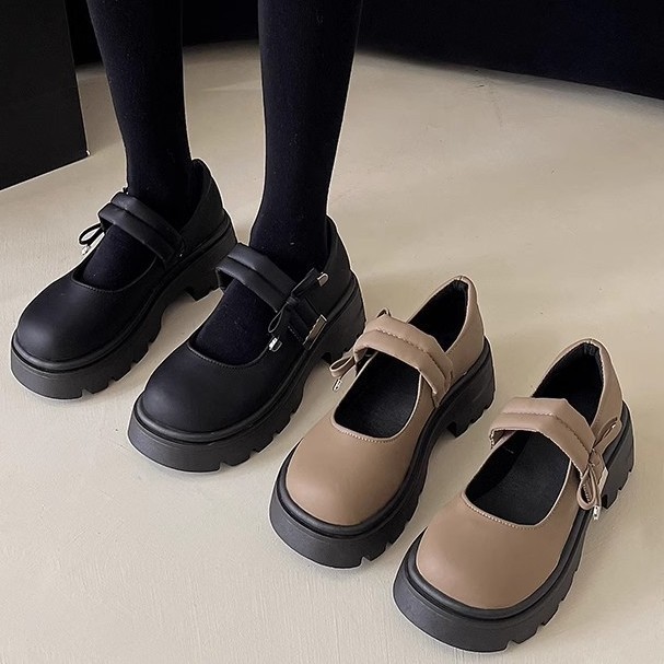 Retro universal demi-season shoes English style