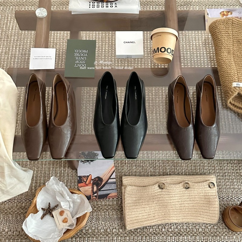 Retro Small Square Toe Flats-Soled Slip-On Shoes for Women 2025 Autum New Comfortable Soft-Surface Mary Jane Pumps