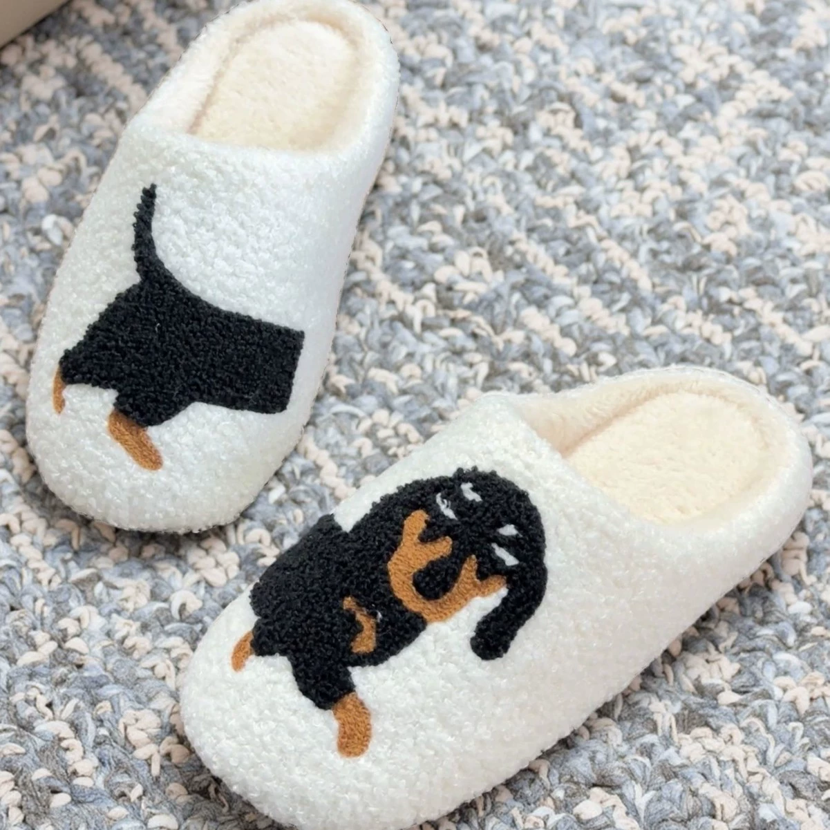 Прямые продажи с фабрики новые трансграничные хлопчатобумажные тапочки для мужчин и женщин дома зимняя такса с рисунком хлопчатобумажные тапочки большого размера мужской обуви оптом