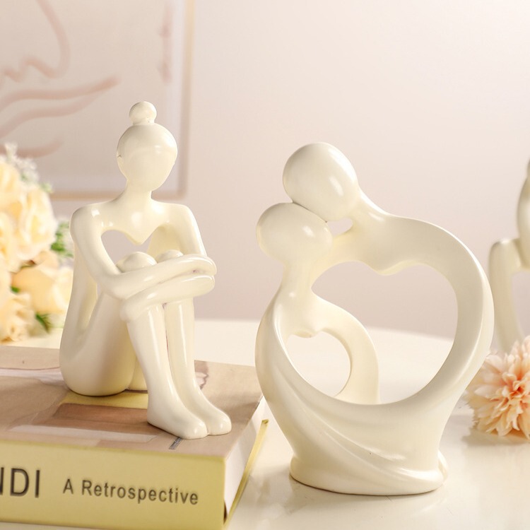 Scandinavian Creative Casual Abstract Character Couple Home Ornament Living Room Entrance Decoration Resin Ornament Chinese Valentine's Day Gift
