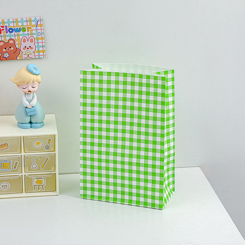 Kraft Paper Gift Bag Cute Gift Shopping Bag Ins Style Birthday Handbag Storage Bag 