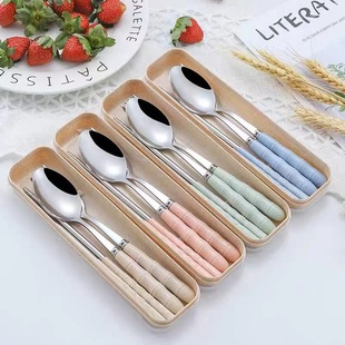 Three-piece stainless steel wheat bamboo portable tableware suit student chopsticks spoon fork box wholesale